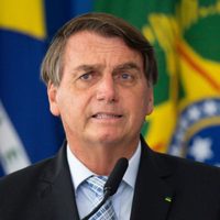 La comisión del Senado que investiga a Jair Bolsonaro pidió que se suspendan sus redes sociales