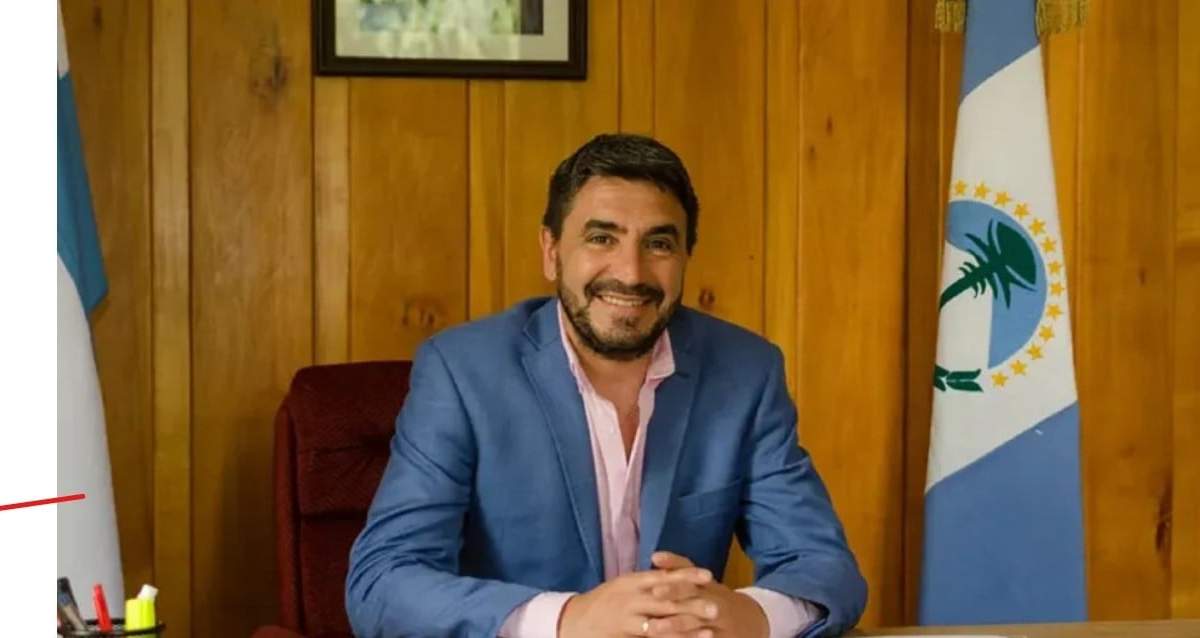 Carlos Saloniti, intentente de San Martín de los Andes y referente del MPN. Fuente: (Facebook)