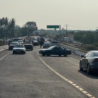 Damnificados en Guerrero bloquean carreteras y exigen apoyo urgente tras el paso del huracán John