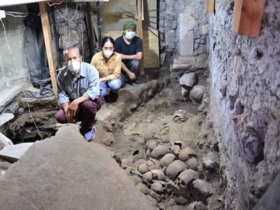 Sigue sorprendiendo el Templo Mayor: hallan 119 cráneos del Huei Tzompantli de Tenochtitlan