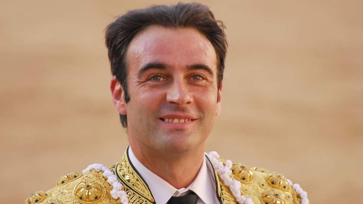 Enrique Ponce. Fuente: (Twitter)