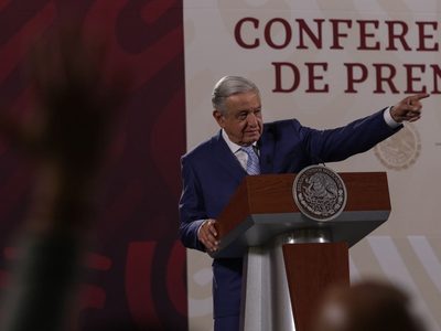 Estos fueron los principales temas de la conferencia mañanera de AMLO del 18 de mayo (Video)
