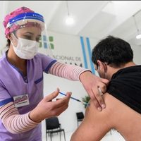 Coronavirus: más del 80% de los mayores de 18 años tienen la primera dosis