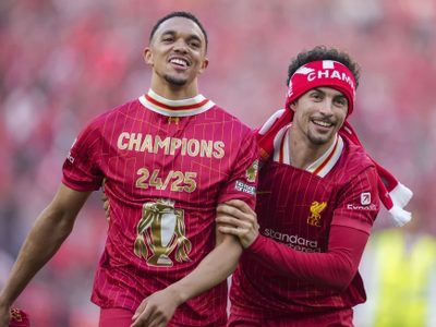Alexander-Arnold confirma su salida de Liverpool tras 20 años