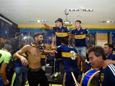 ¡A puro baile! La intimidad del festejo de Boca en el vestuario