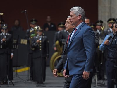 Díaz-Canel felicita a México, “uno de los hermanos más entrañables para Cuba”