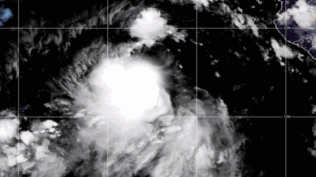 La tormenta tropical Juliette en el océano pacífico, el lunes 25 de agosto de 2025