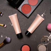 Menos es más: descubrí el skinimalismo, la rutina de maquillaje y skincare perfecta para pieles maduras