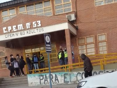 Continúa la violencia en los colegios neuquinos