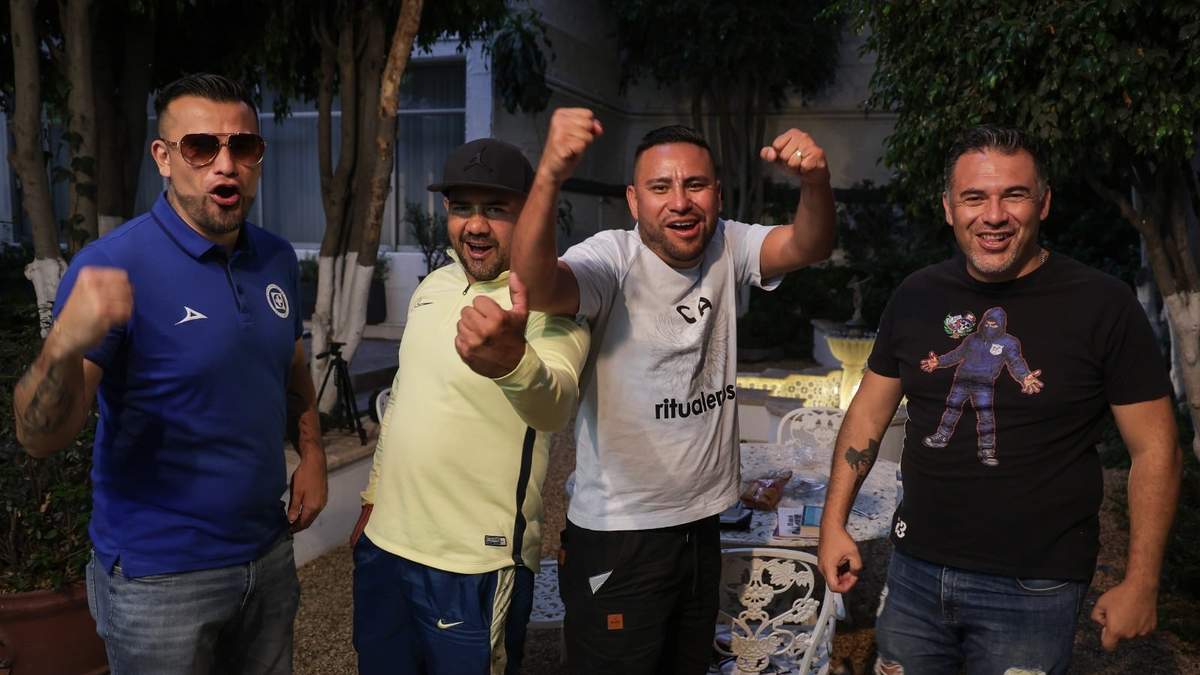 Encuentro de barristas para frenar la violencia.