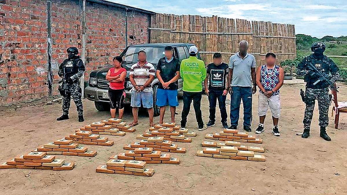 Cocaína incautada en Ecuador. Negocios mexicanos