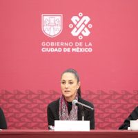"Jamás haríamos eso de pagar por una publicación", asegura Sheinbaum por portada en El País Semanal