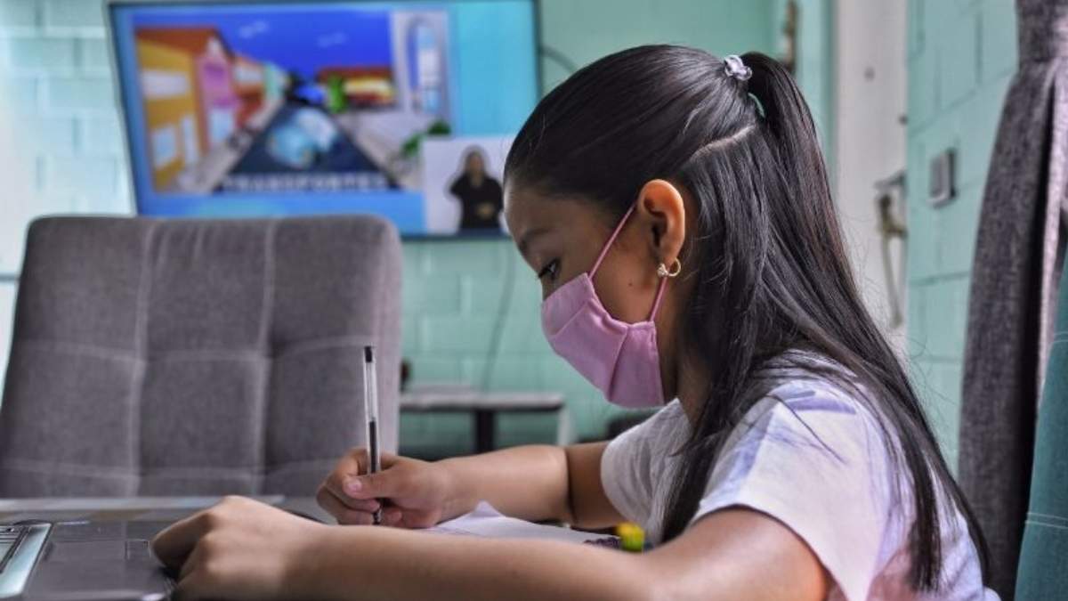 El tiempo promedio de consumo de televisión de niños y niñas aumentó en 27 minutos, según el IFT