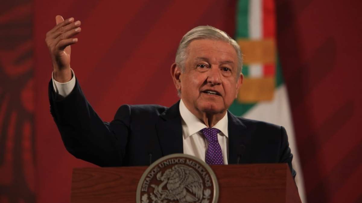 AMLO defendió la preferencia a Pemex y CFE. Foto: Miguel Dimayuga