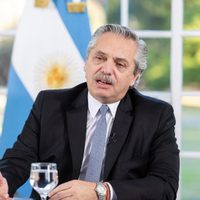 Alberto Fernández, tras el reclamo de la Policía bonaerense: “Depongan esta actitud”