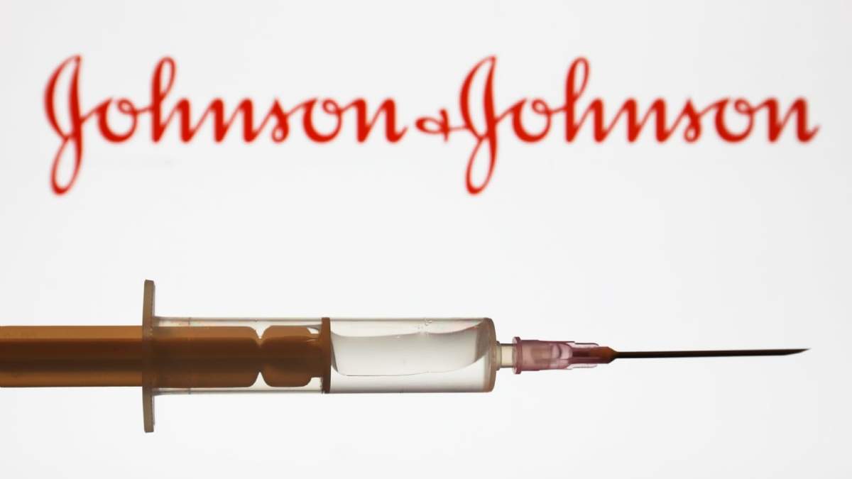 Ómicron: cuánto protege la vacuna de Johnson & Johnson contra la variante. Fuente: (Twitter)