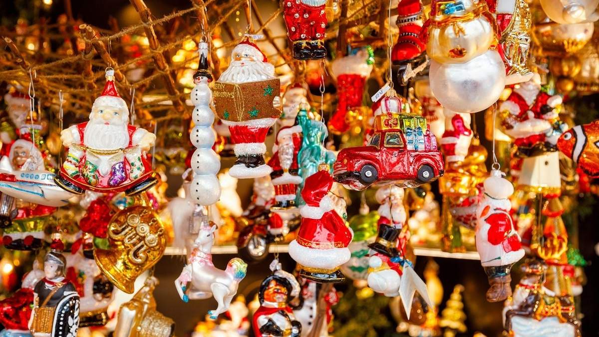 Adornos navideños. Fuente: (Instagram)