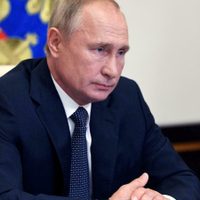 Rodeado por el coronavirus, Vladimir Putin debe aislarse