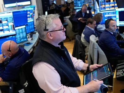 Suben el petróleo y las acciones mientras el pulso EU-Irán se mantiene en vilo el estrecho de Ormuz