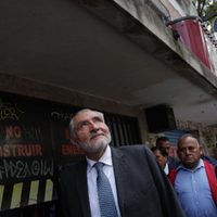 "¡El de la Barredora!”, gritan a Adán Augusto López mientras camina por el Centro Histórico (Video)