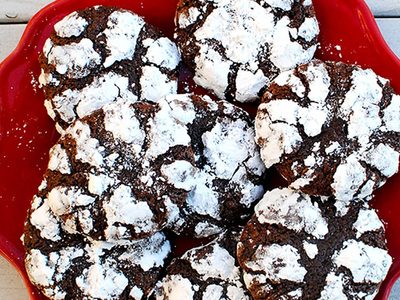 Si te quedaste sin ideas a la hora del mate, probá estas crinkle cookies rellenas, fáciles y espectaculares