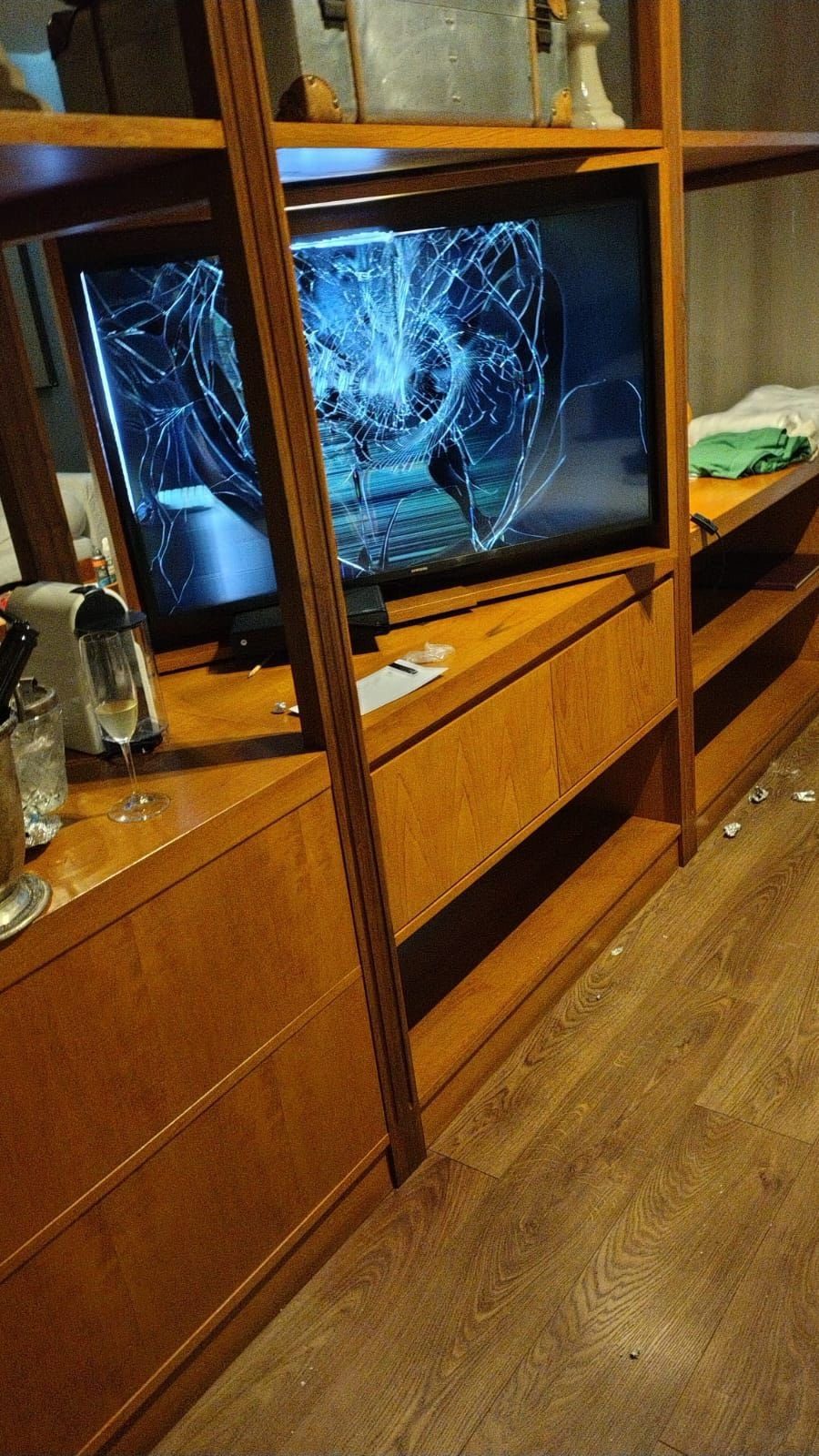 Hotel 2