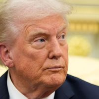 Respeto a Sheinbaum, tremenda mujer, pero a México lo manejan los cárteles: Trump
