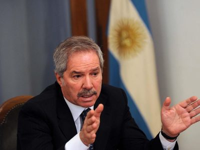 El Ministerio de Relaciones Exteriores busca promover las inversiones en energía y minería
