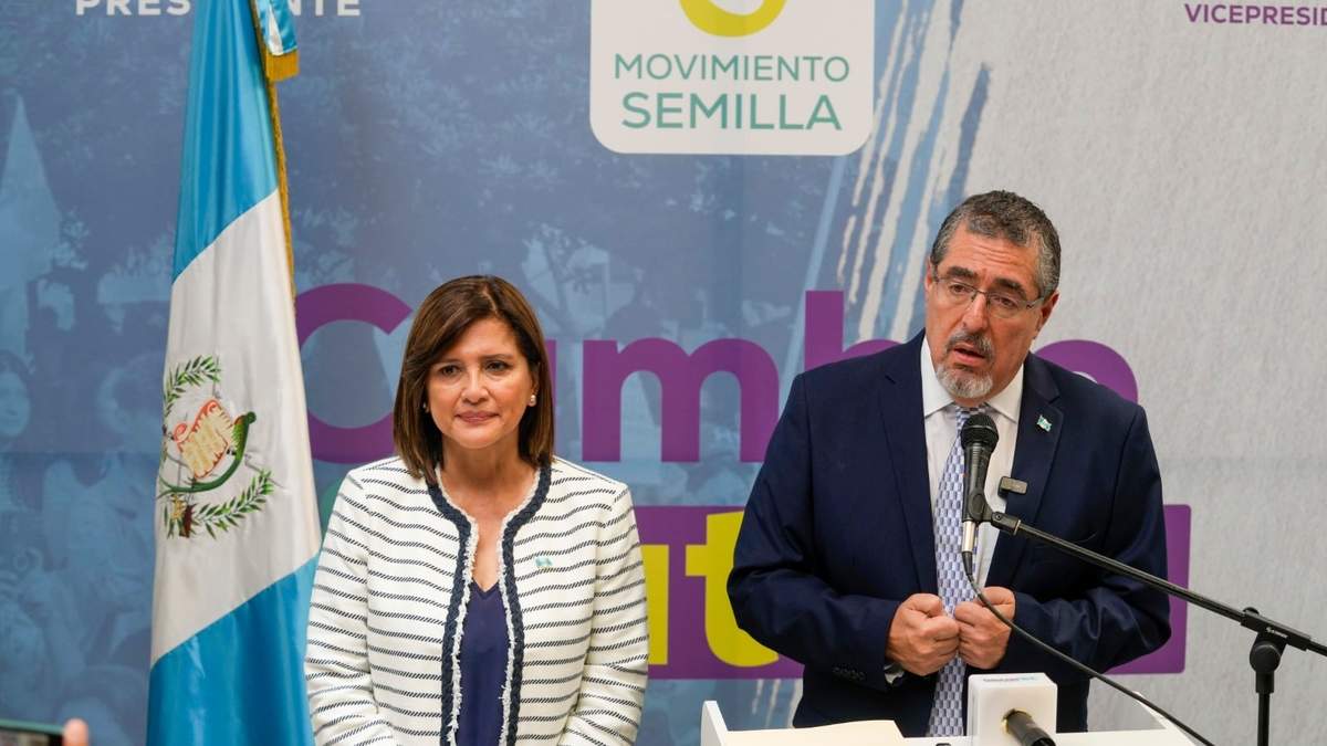 Bernardo Arévalo. Quieren impedir que asuma el cargo