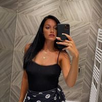 De otra galaxia: Oriana Sabatini y un retrato que nos dejó completamente pasmados