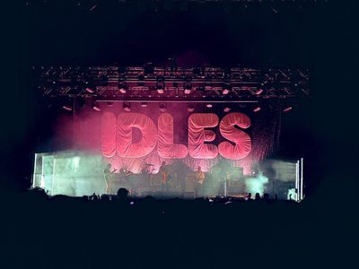 Idles, su rock hace temblar al Pepsi Center del WTC  (Video)
