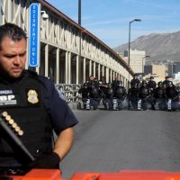 Trump eleva a 15 mil la cifra de soldados que evitarán 'invasión” de caravana migrante