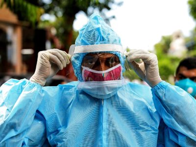 India: Segundo día de récord mundial por casos diarios de coronavirus