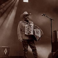 Intocable brindó una fiesta norteña en el Auditorio Nacional
