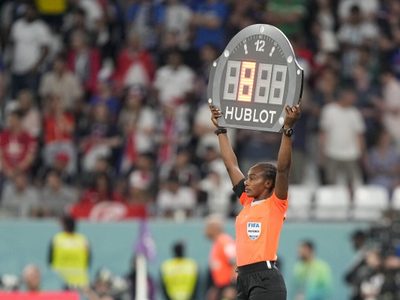 Panel de FIFA analizará más tiempo de descuento en partidos