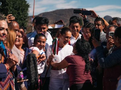 Los mexicanos sostienen la economía de Estados Unidos: Sheinbaum