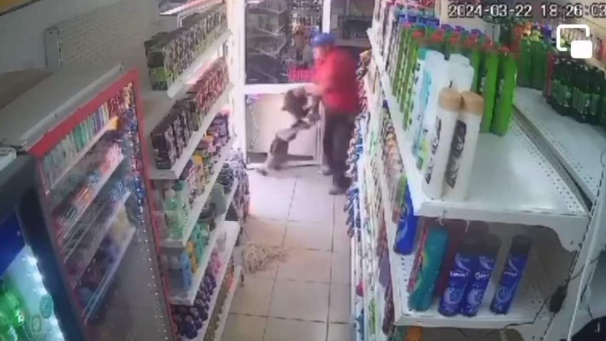 El sujeto golpeó y levantó del cabello a su sobrino en dos ocasiones