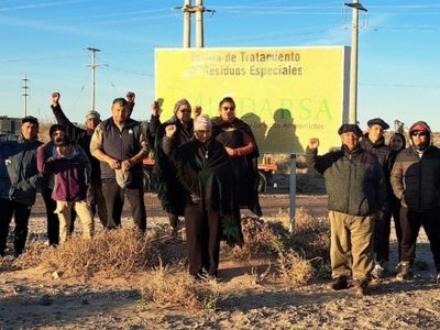 Mapuches bloquearon el ingreso a predios de tratamiento de residuos de Vaca Muerta