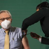 Secretaría de Salud impugna orden judicial para vacunar a menores contra el covid-19