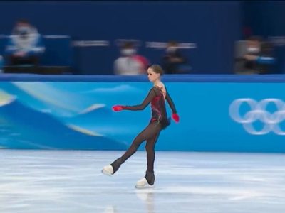 Beijing 2022: Kamila Valieva, la primera mujer en lograr salto cuádruple en Juegos Olímpicos (Video)