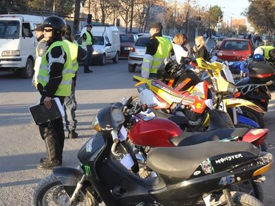 Regresó un serio problema a Neuquén Capital: las picadas de autos y motos