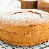 El secreto para que el bizcochuelo salga esponjoso, húmedo y delicioso con 5 ingredientes