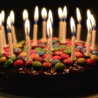 No las tires: mirá lo que podés hacer con todas esas velas de cumpleaños que te quedaron por la mitad