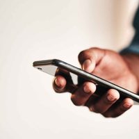 Por este motivo tu teléfono celular está cada vez más lento: el truco de Google para agilizarlo sin vueltas