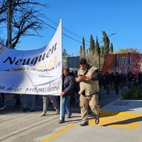 Trabajadores de Cerámica Neuquén protestan este jueves en las puertas de CALF