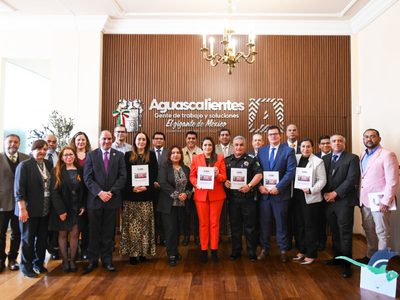 Gobernadora de Aguascalientes escucha y atiende la voz de niñas, niños y adolescentes