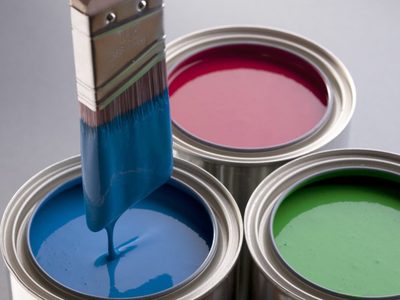 Si se te pudrió la pintura, no la tires: con este simple ingrediente, podés revivirla y usarla como nueva