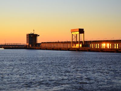 Sumaron un nuevo equipo de generación eléctrica a la Central Hidroeléctrica Yacyretá