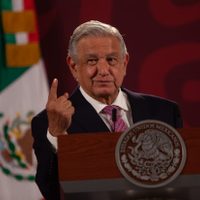 AMLO llama al diálogo a empresas beneficiadas con contratos de autoabasto y evitar tribunales