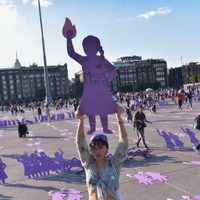 Madres de víctimas de feminicidio claman justicia en Palacio Nacional